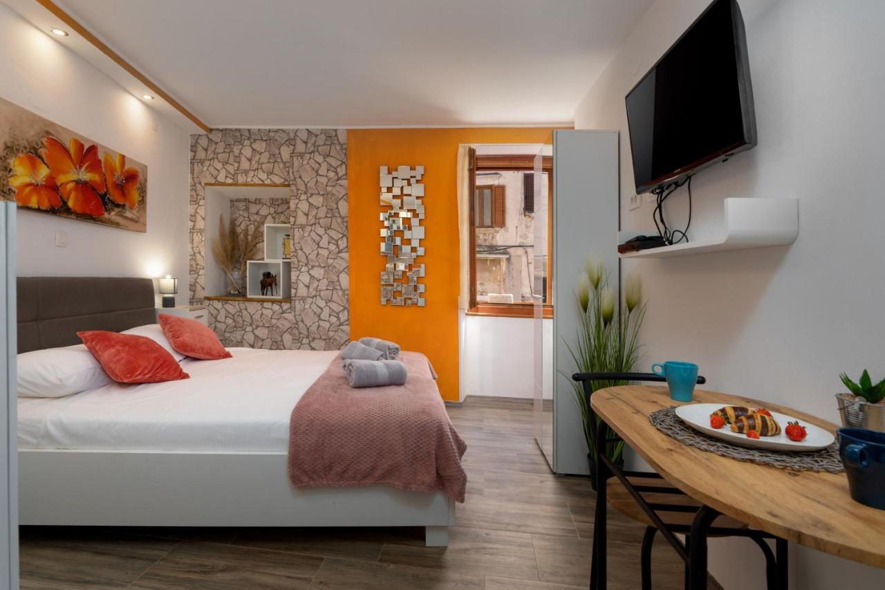 Casa Albina Apartment *